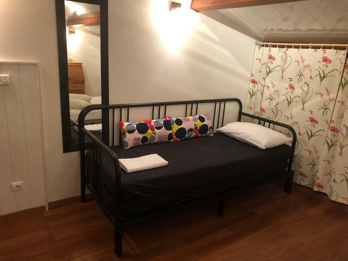 Appartement Dans La Residence Les Mazets De Camargue Arles Apartman